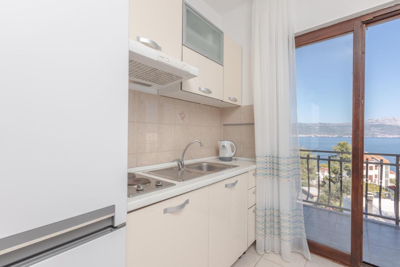 Holiday Home Insulam Mare Trogir Bagian luar foto